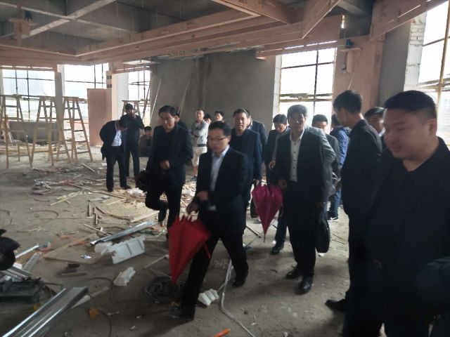 我公司“高周转”工作现场会议